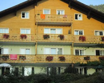 Seehaus Karantanien am Ossiacher See - Ossiach - Budynek