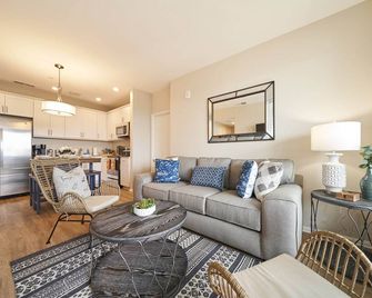 Luxury 2bd 2ba, Brand New/Pets/Close To Everything/Boho+cozy Vibes - San Diego - Sala de estar