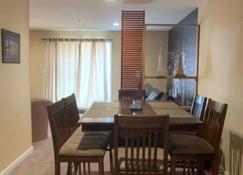 Nice Apartment with NYC Skyline views nearby - Guttenberg - Dining room