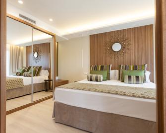 Zafiro Palace Alcudia - อัลคูเดีย - ห้องนอน
