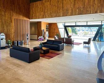 Wyndham Quito Airport - Tababela - Lobby