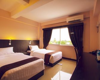 Hotel Yankin - Yangon - Bedroom