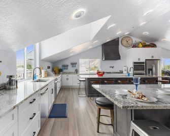 Zion Luxury Retreat - Luxury, Stargazing, Adventure - Colorado City - Cocina