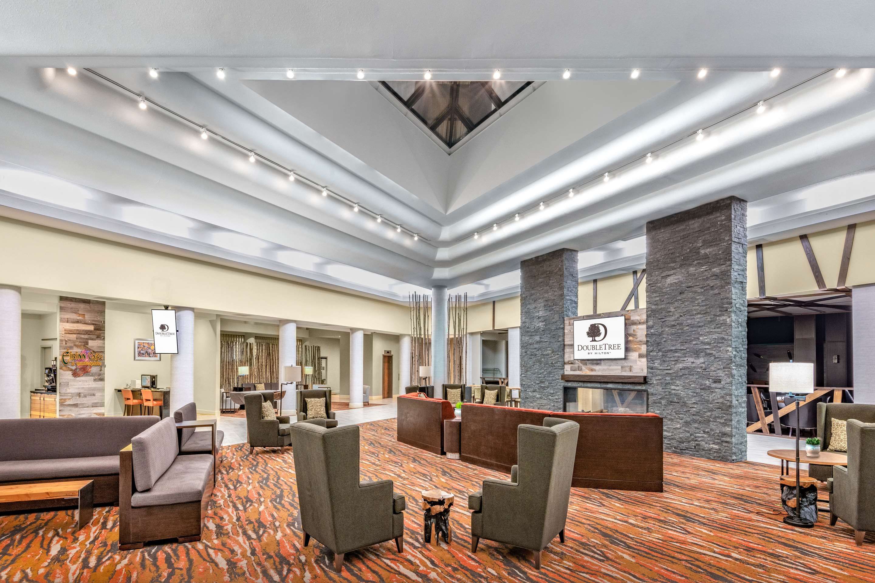 DoubleTree by Hilton Denver-Aurora - אורורה - טרקלין