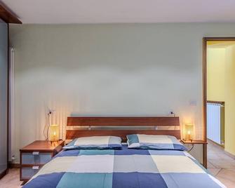 Apartment Claudio by Interhome - Luino - Schlafzimmer