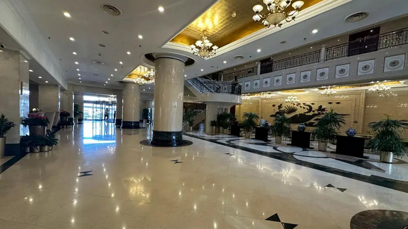 Foreign Experts Building