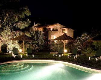 Hotel Rural Nou Dalt Muntanya - Orient - Bazén