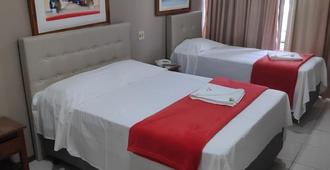 Max Hotel - Núcleo Bandeirante - Bedroom