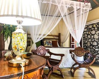 Plumeria Luxury Villas Udawalawe - Udawalawa - Bedroom