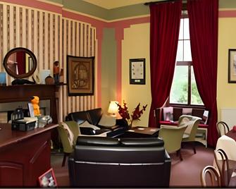 The County Hotel - Banff