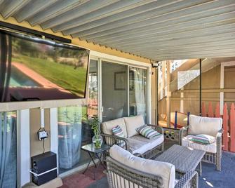 Jackson Escape with Hot Tub and Mtn Views! - Jackson - Balkon