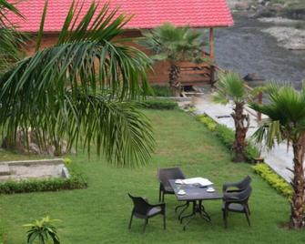 Rio Resort - The Nature Spa Resort - Dehradun - Innenhof
