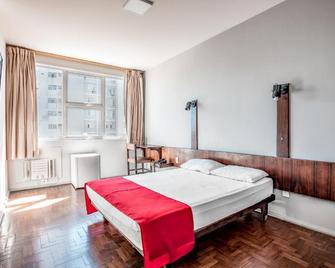 Cannes Palace Hotel - Vitória - Kamar Tidur