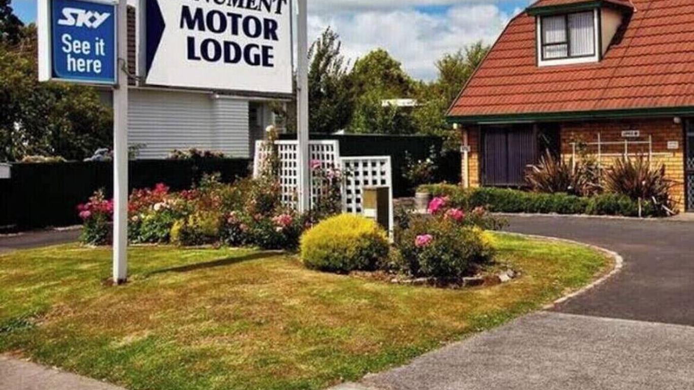 Papakura Monument Motor Lodge