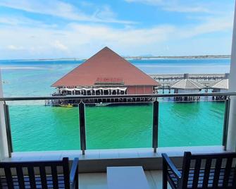 Sipadan Inn Service Apartments Semporna - Semporna - Balkon