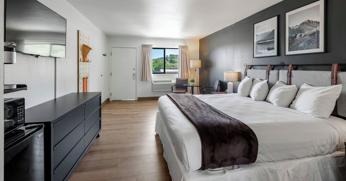 Adventure Inn Durango from $65. Durango Hotel Deals & Reviews - KAYAK