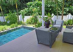 Villa Blanc - Beau Vallon - Pool