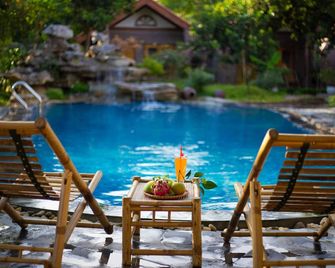 Ninh Binh Cozy Homestay - Ninh Binh - Piscina