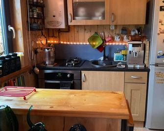 Sleeps 2, Includes Breakfast - Garve - Küche