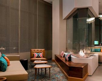 Residence Inn by Marriott Boston Watertown - Watertown - Living room