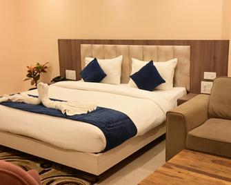 Hotel Jironi - Jorhāt - Habitación