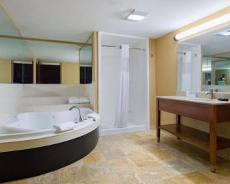 Convenient Getaway with Whirlpool – Close to Gettysburg and Hersheypark, Pets - Carlisle