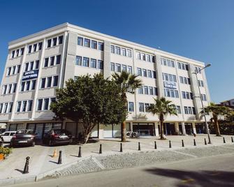 Ozalp Han Hotel - Ortaca - Gebouw