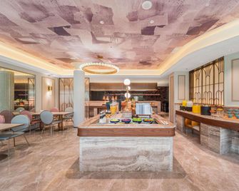 Mercure Qingdao May Fourth Square - Кіндао - Їдальня