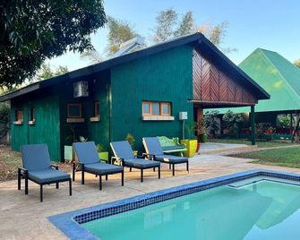 Kasongo Lodge - Victoria Falls