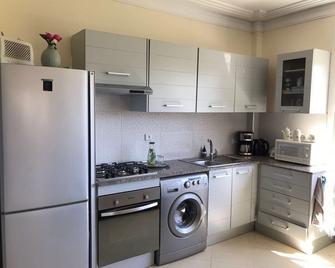 Asilah Seaview Flat Marina Golf - Asilah - Кухня