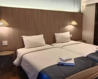 Eastique Hotel Koh Chang - Trat