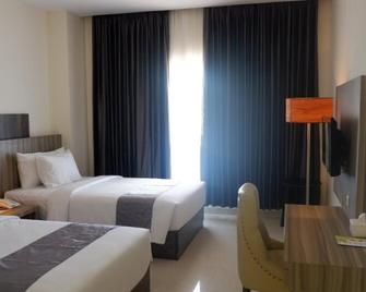 Vega Prime Hotel & Convention - Sorong - Sypialnia
