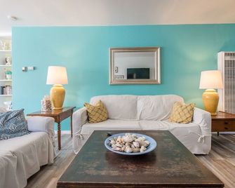 Ventura Beach Cottage - Ventura - Sala de estar