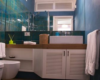 B&B Suite Home Trani - Trani