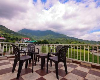 Vista Valley Stay, Luxury 3 Bhk Villa Kangra, Dharamshala - Dharamsala - Balcon