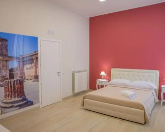 Gleda Rooms Deluxe - Помпеї - Спальня