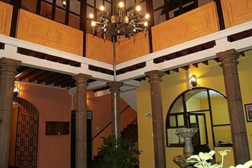 هوتل كاتيدرال إنترناسيونال - كويتو