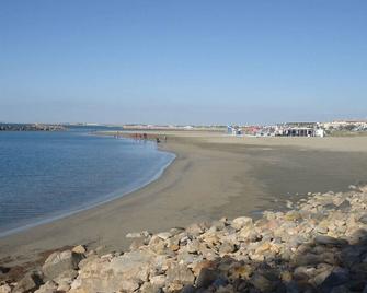 The Rivet - Facing the Sea - Sète - Spiaggia