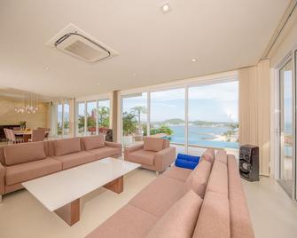 Acqua Villa Managed By Alternaty - Nha Trang - Sala de estar