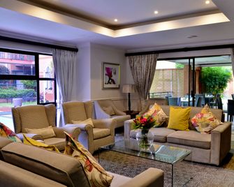Courtyard Suite Rosebank - Johannesburg - Lounge
