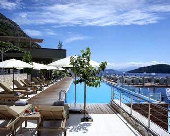 San Nicolas Resort Hotel - Poros - Pool
