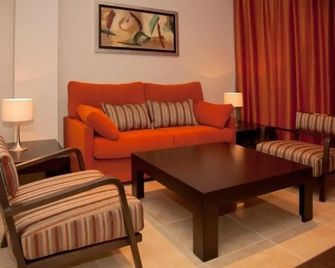 Hotel Rural Quinto Cecilio - Medellín - Sala de estar