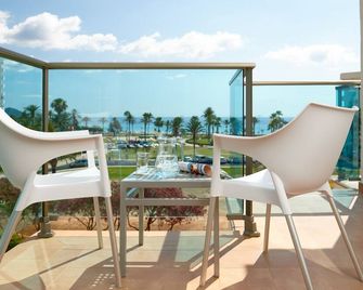 Hipotels Cala Millor Park - קאלה מיור - מרפסת