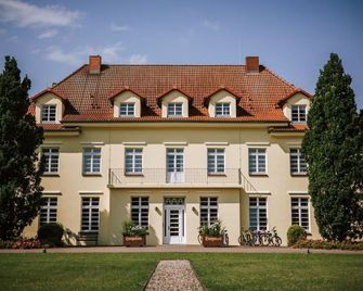 Gut Gremmelin - Lalendorf - Edificio