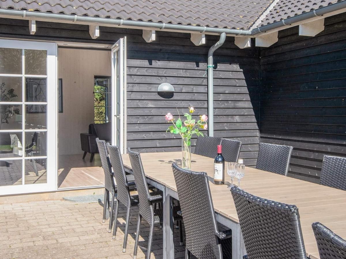 5 star holiday home in Blåvand – Blåvand
