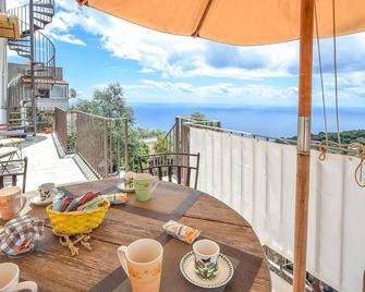 1 Bedroom Beautiful Apartment In Massa Lubrense - Nerano - Balcony