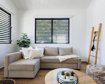 Centric Boho Haven in Hato Rey | Unit 1 - San Juan - Sala de estar