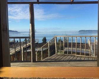 Refugio Pullao - Castro - Balkon