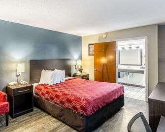 Econo Lodge Crestview - Crestview - Slaapkamer