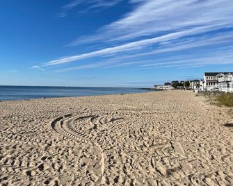 Sound View Beach Getaway Cottage - Old Lyme - Playa